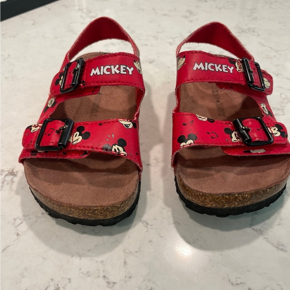 Tucker + Tate toddler sandals size 9